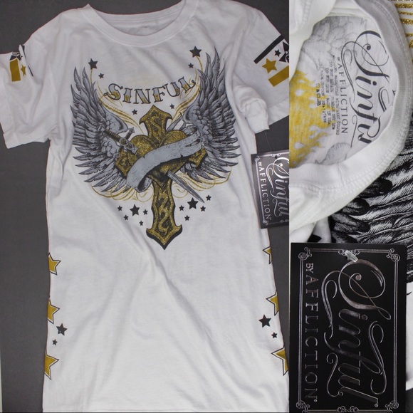 Sinful Affliction NWT Salem Skull with Angel Wings Edgy Top Large - Picture 3 of 10